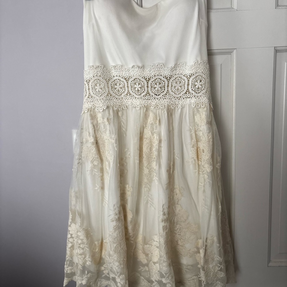 Charlotte Russe Cream Lace Detail Dress